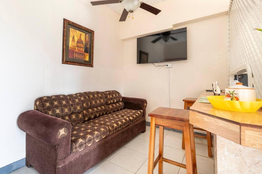 Shaw Park Gem Apt 12A Ocho Rios Kültér fotó