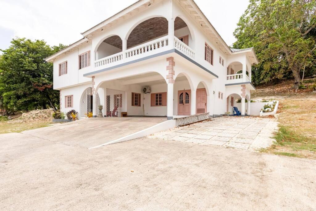 Shaw Park Gem Apt 12A Ocho Rios Kültér fotó